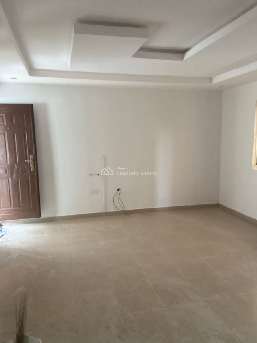 Lovely 2 Bedroom Flat, Gra Phase 1, Magodo, Lagos, Flat / Apartment for Rent