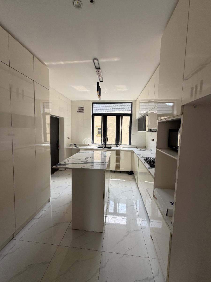 Beautiful 2 Bedroom Flat with Bq, Idado Estate, Lekki, Lagos, House for Rent