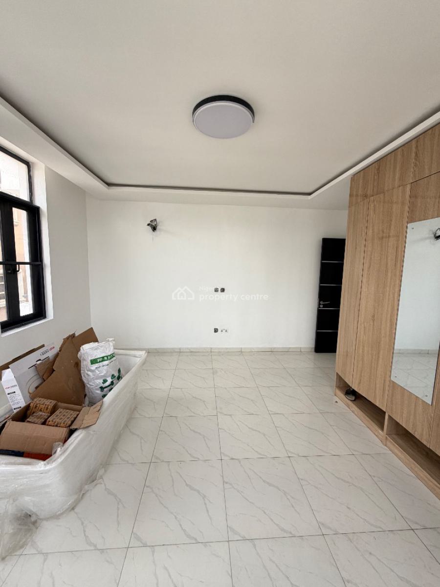 Beautiful 2 Bedroom Flat with Bq, Idado Estate, Lekki, Lagos, House for Rent