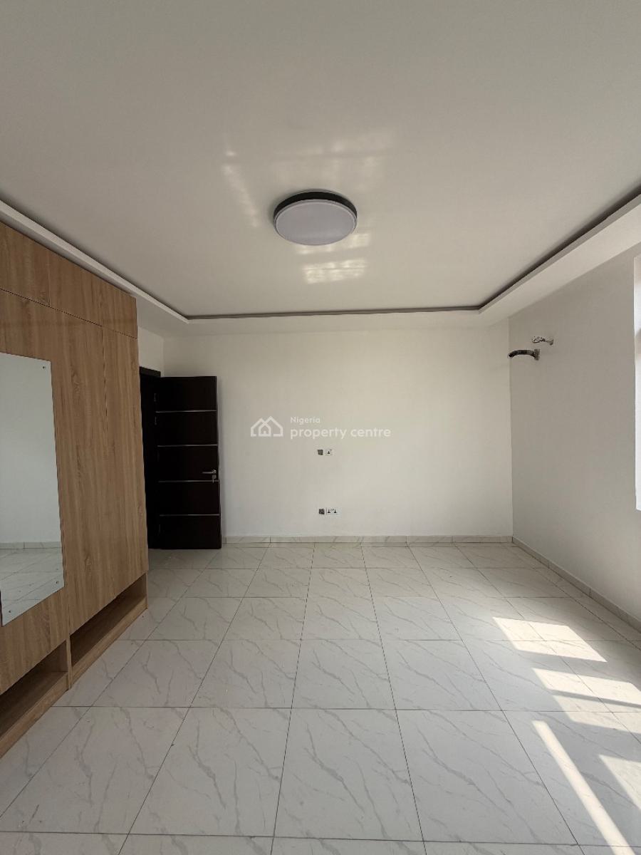 Beautiful 2 Bedroom Flat with Bq, Idado Estate, Lekki, Lagos, House for Rent