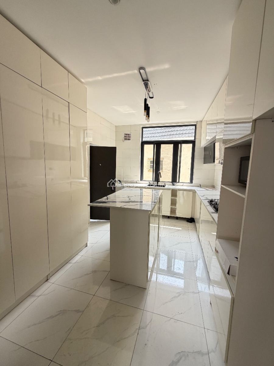 Beautiful 2 Bedroom Flat with Bq, Idado Estate, Lekki, Lagos, House for Rent