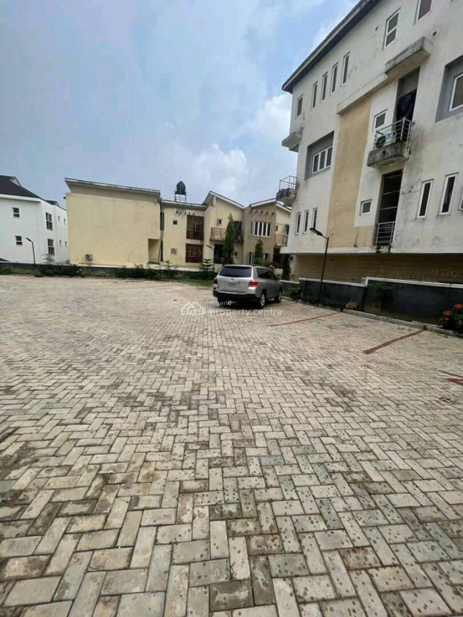 4 Bedroom Terrace Duplex, Guzape District, Abuja, Terraced Duplex for Sale