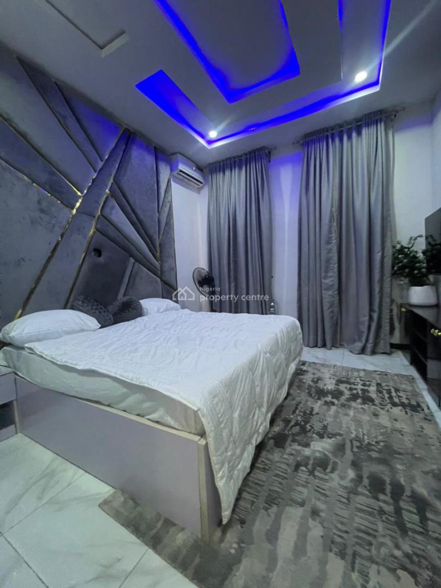 Cozy 2 Bedroom Duplex with Ps5, Ikota, Lekki, Lagos, Terraced Duplex Short Let