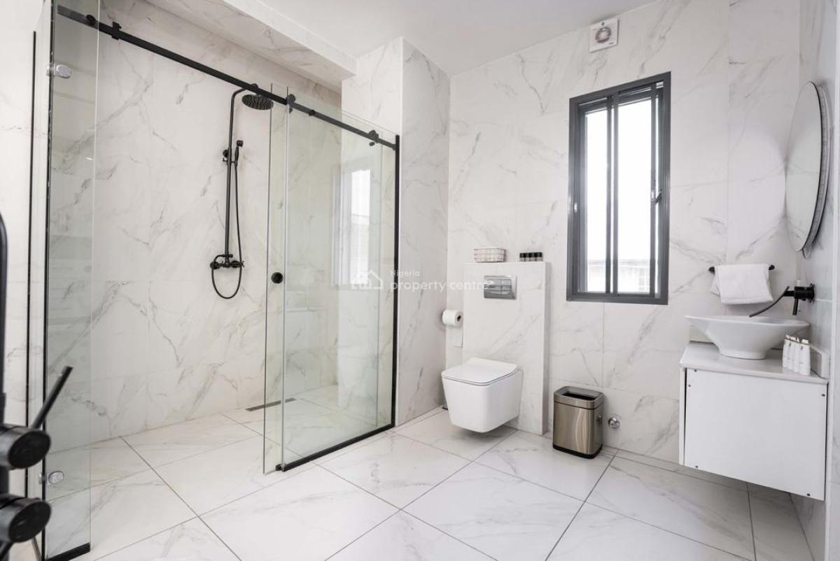 Luxurious 3 Bedroom Apartment with Cinema, Off Akiogun Oniru Road, Victoria Island (vi), Lagos, House Short Let