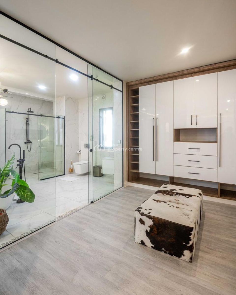 Luxurious 3 Bedroom Apartment with Cinema, Off Akiogun Oniru Road, Victoria Island (vi), Lagos, House Short Let