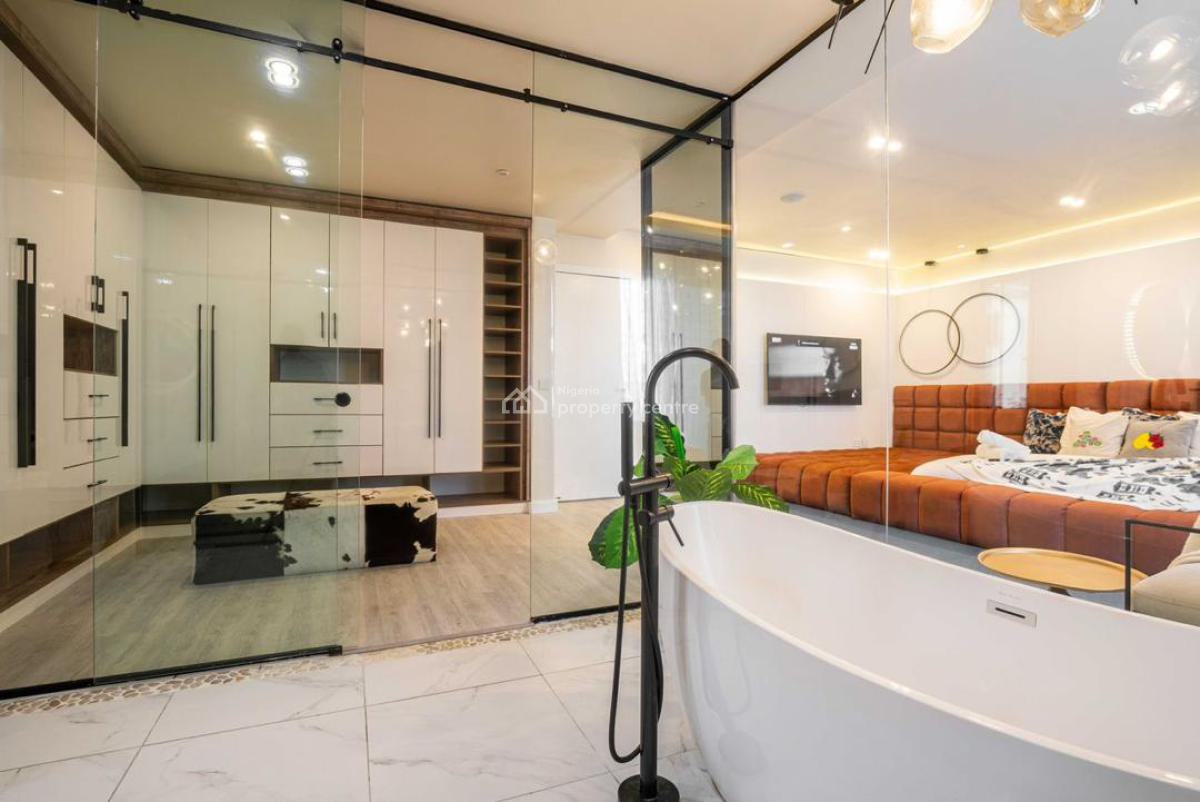 Luxurious 3 Bedroom Apartment with Cinema, Off Akiogun Oniru Road, Victoria Island (vi), Lagos, House Short Let
