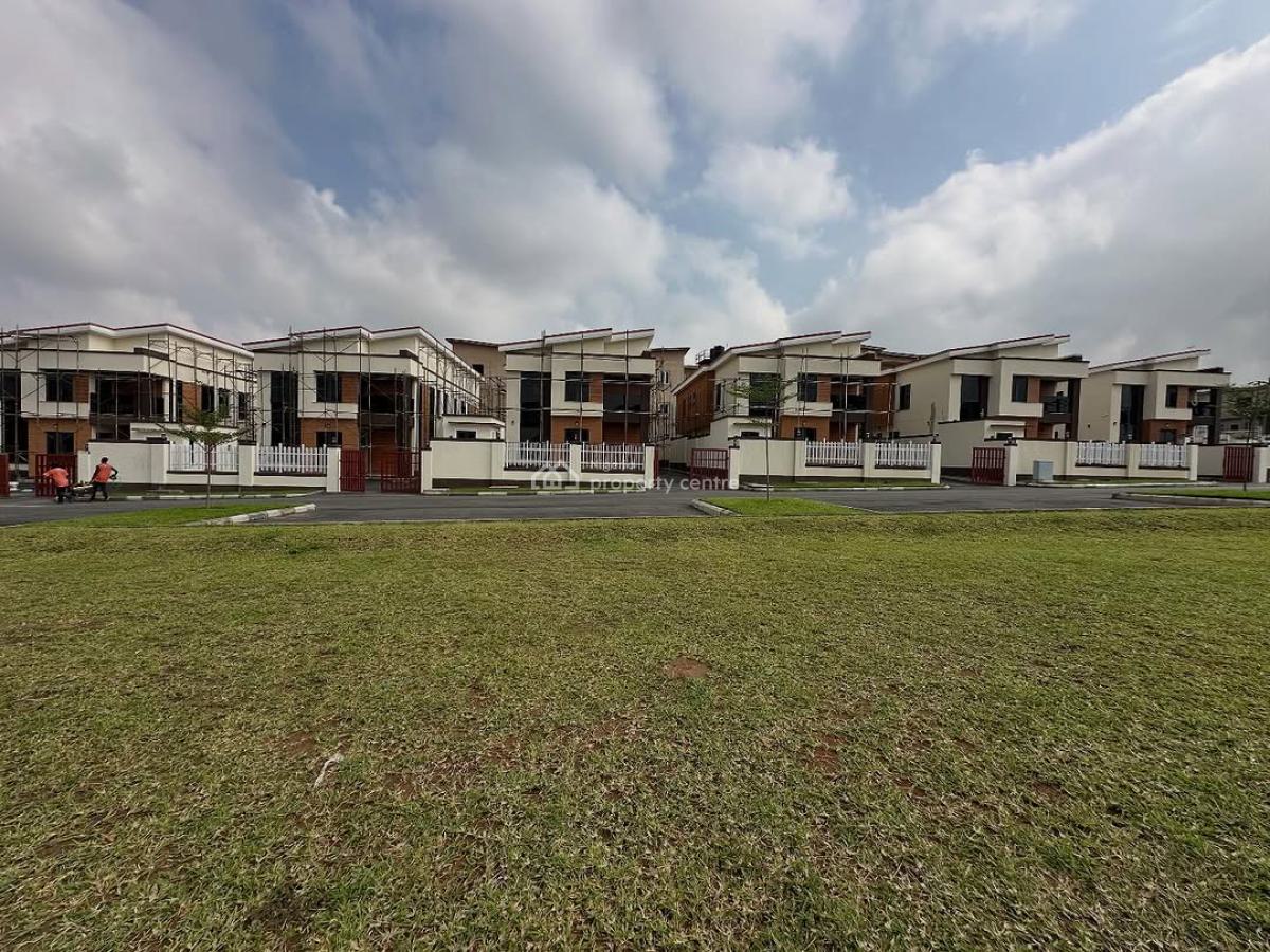 Elegant  4 Bedroom Fully Detached Duplex + Boys Quarters, Life Camp, Abuja, Detached Duplex for Sale