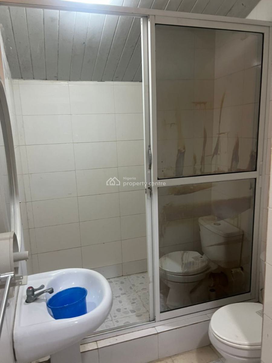 2 Bedroom Lovely Apartment, Lekki Phase 1, Lekki, Lagos, Flat / Apartment for Rent