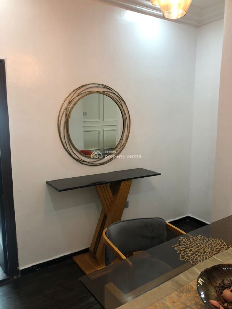 Service 3 Bedroom Apartment, Lekki Phase 1, Lekki, Lagos, Flat / Apartment for Rent