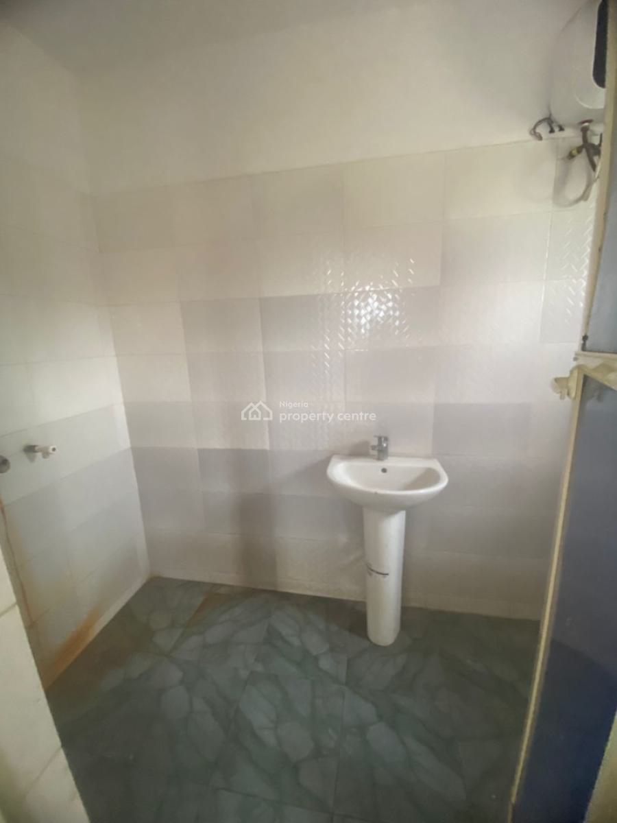 Well Finished 3 Bedroom Flat, Therra Zone, Sangotedo, Ajah, Lagos, Flat / Apartment for Rent
