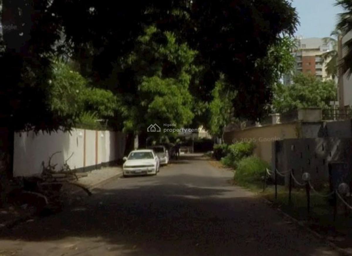 Land Measuring 1,064sqm with Structures, Off Probyn Road, Old Ikoyi, Ikoyi, Lagos, Mixed-use Land for Sale