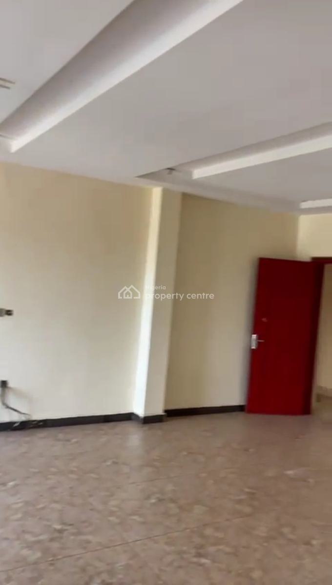 Very Clean 3 Bedroom Flat, Gaduwa, Abuja, Flat / Apartment for Rent