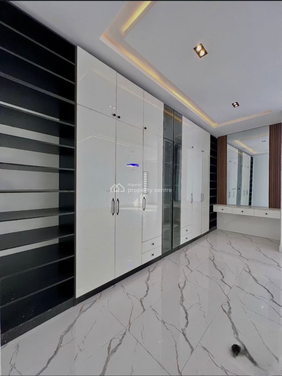 5 Bedroom Detached Duplex with a Pool and Bq, Lekki, Lagos, Detached Duplex for Sale