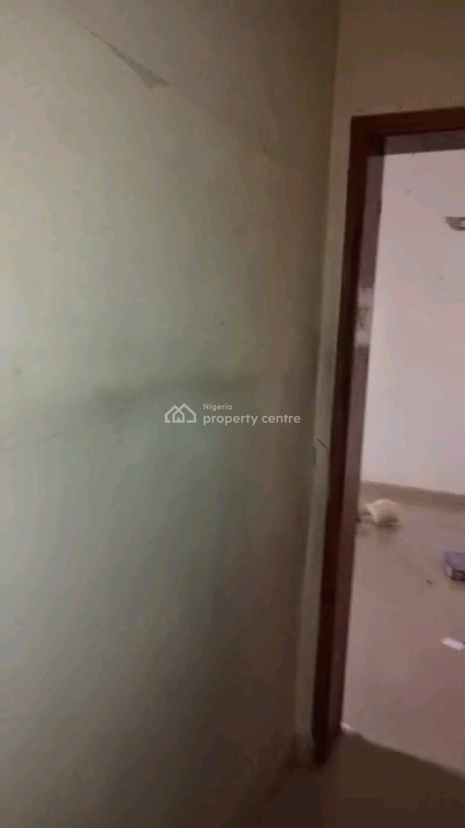 Decent 2 Bedrooms Up Flat Both Rooms Ensuite N Guest Toilet All Tiled, Jonsland Axis, Ifako, Gbagada, Lagos, Flat / Apartment for Rent