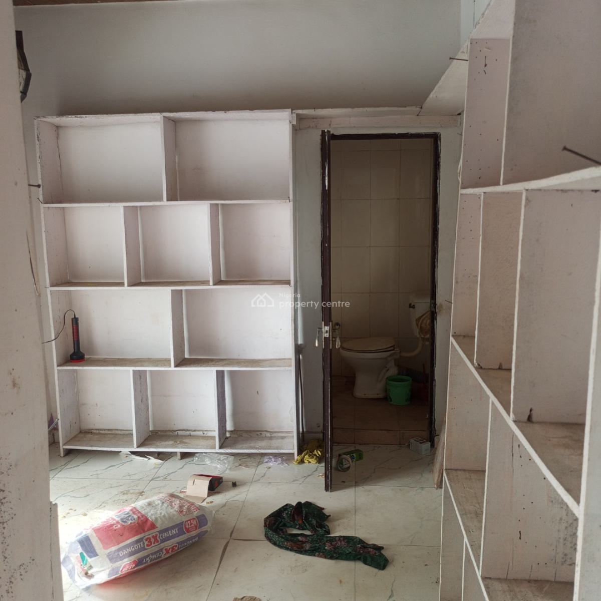 Mini Mart Supermarket, Seaside Estate, Badore, Ajah, Lagos, Shop for Rent