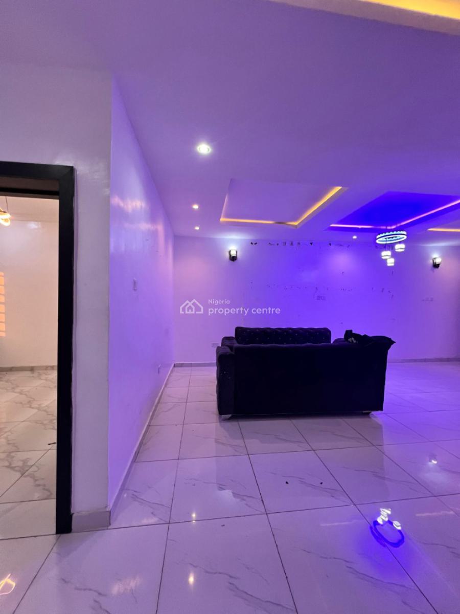 a Magnificent Room and Parlor, Silver News Estate By Thera Anax, Lekki Phase 2, Lekki, Lagos, Mini Flat (room and Parlour) for Rent