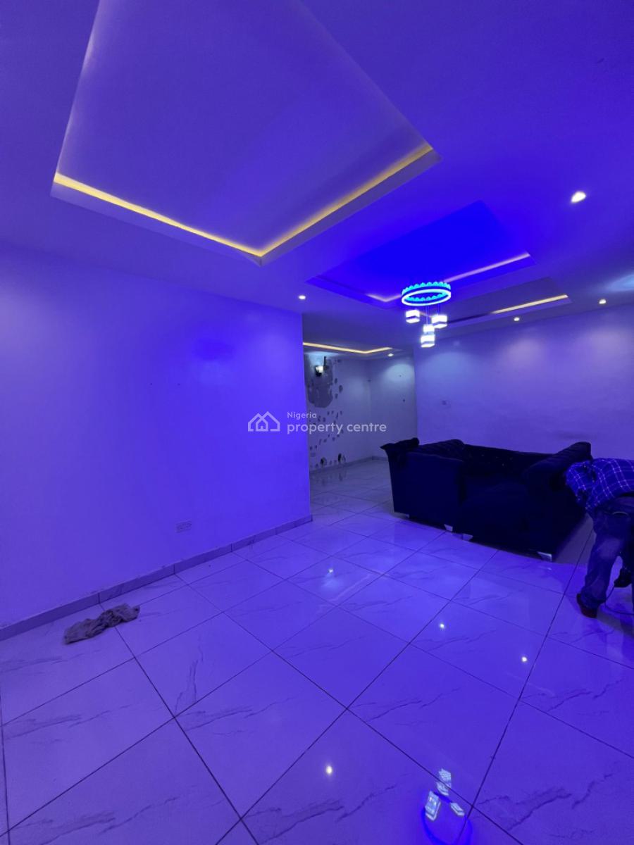 a Magnificent Room and Parlor, Silver News Estate By Thera Anax, Lekki Phase 2, Lekki, Lagos, Mini Flat (room and Parlour) for Rent