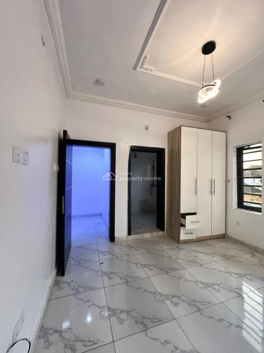 a Magnificent Room and Parlor, Silver News Estate By Thera Anax, Lekki Phase 2, Lekki, Lagos, Mini Flat (room and Parlour) for Rent