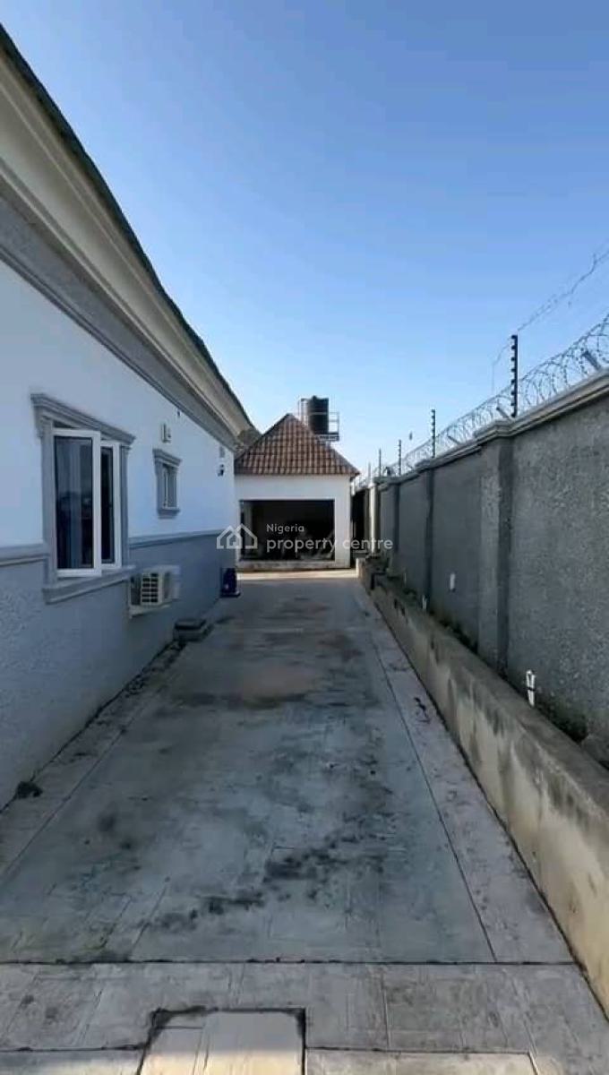 Standard 3 Bedrooms Bungalow +3 Units of Self-contain Bq, Gwarinpa, Abuja, Detached Bungalow for Sale