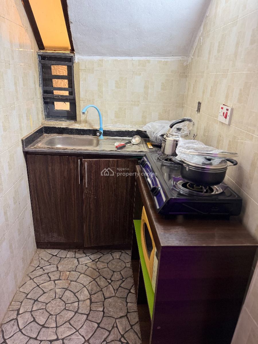 Well Furnished 1 Bedroom Apartment, Grace Avenue, Veora Estate, Berger, Arepo, Ogun, Mini Flat (room and Parlour) Short Let