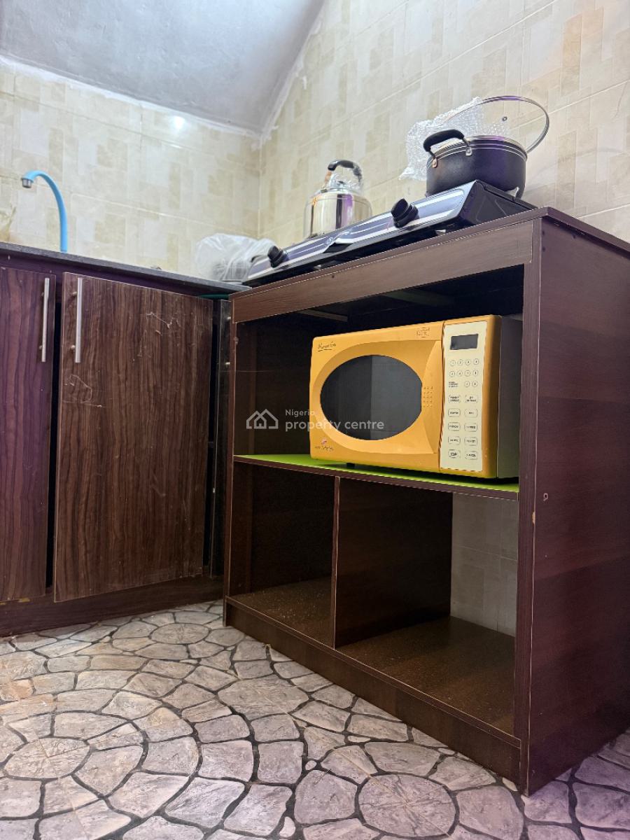 Well Furnished 1 Bedroom Apartment, Grace Avenue, Veora Estate, Berger, Arepo, Ogun, Mini Flat (room and Parlour) Short Let