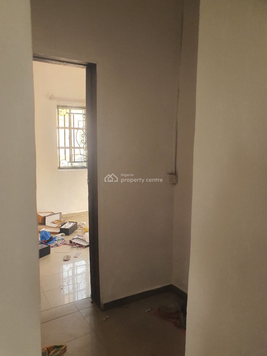Spacious 2 Bedroom Flat in a Well Paved Compound with with Meter, Sangotedo Road, Sangotedo, Ajah, Lagos, Flat / Apartment for Rent