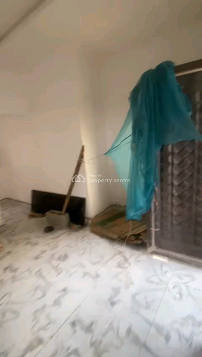2 Nos Spacious Mini Up N Down Flat with 2t1b All Tilled Pop N Kitchen, Off Odunsi Street, Bariga, Shomolu, Lagos, Mini Flat (room and Parlour) for Rent