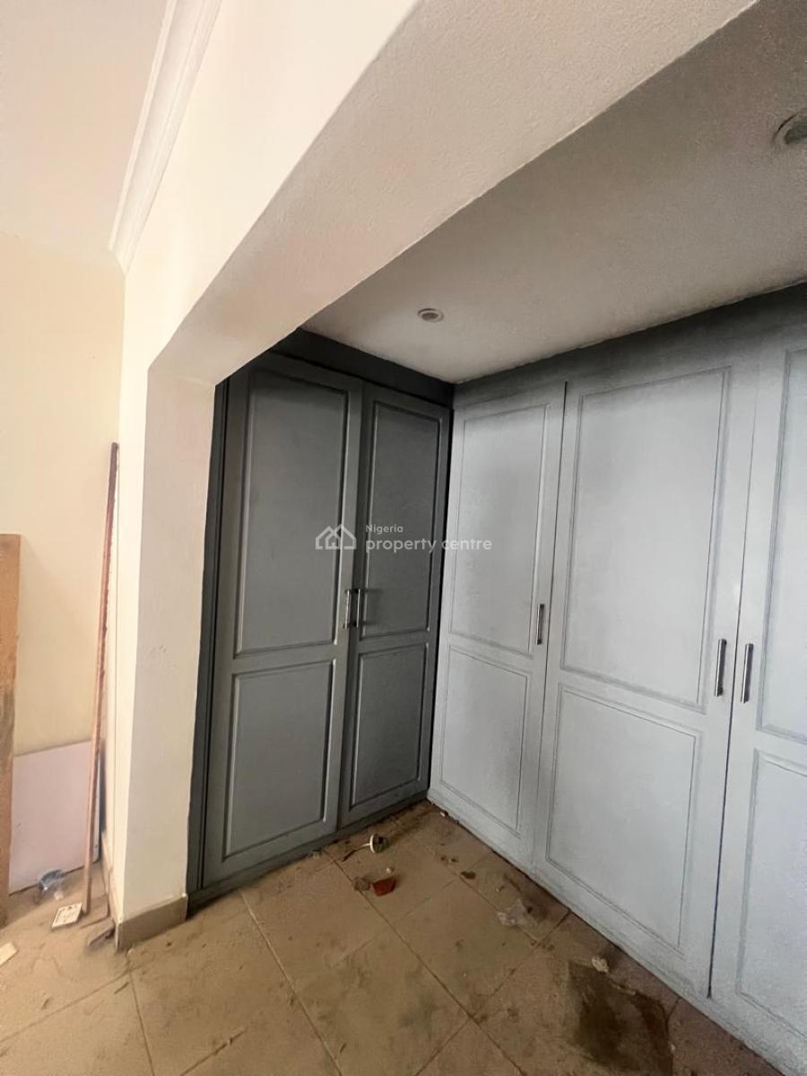 Serviced Five (5) Bedroom Terrace with Room Boys Quarter, Ikoyi, Lagos, Terraced Duplex for Rent
