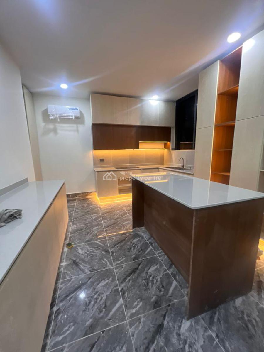 Serviced Unfurnished Three (3) Bedroom Maisonette with 1 Room Bq, Ikoyi, Lagos, House for Rent