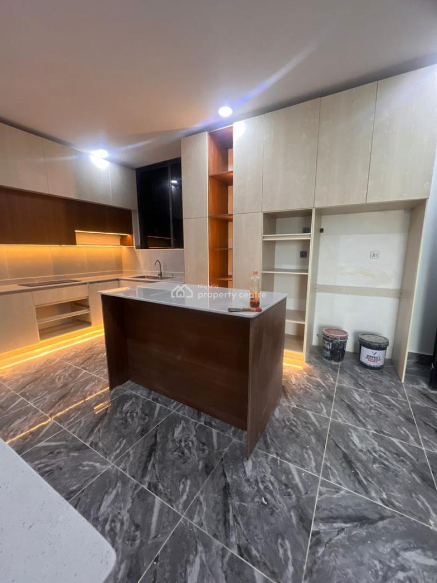 Serviced Unfurnished Three (3) Bedroom Maisonette with 1 Room Bq, Ikoyi, Lagos, House for Rent