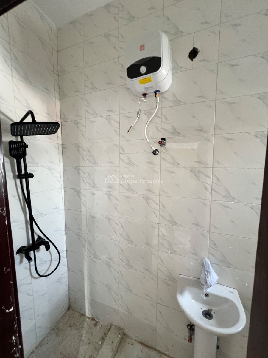 Lovely 2 Bedroom Flat Apartments, Ajah, Lagos, Flat / Apartment for Sale