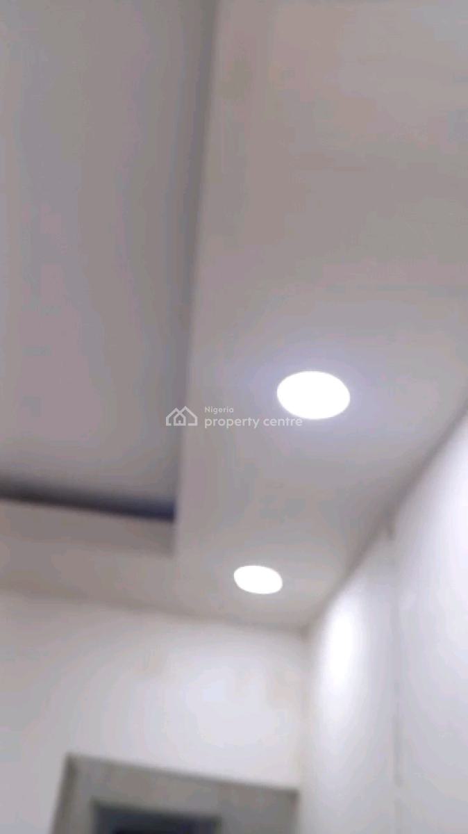 Standard  Mini Flat with  Pop, Car Park, and Kitchen Cabinet, Onike, Yaba, Lagos, Mini Flat (room and Parlour) for Rent