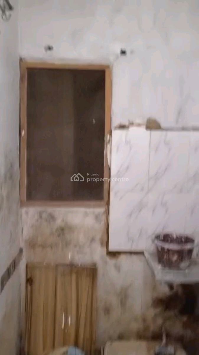 Standard  Mini Flat with  Pop, Car Park, and Kitchen Cabinet, Onike, Yaba, Lagos, Mini Flat (room and Parlour) for Rent