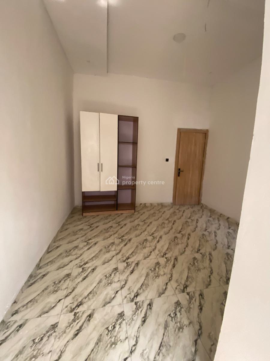 Spacious 4 Bedroom Duplex, Ajah, Lagos, Terraced Duplex for Sale