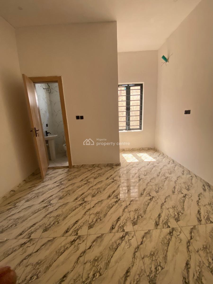 Spacious 4 Bedroom Duplex, Ajah, Lagos, Terraced Duplex for Sale