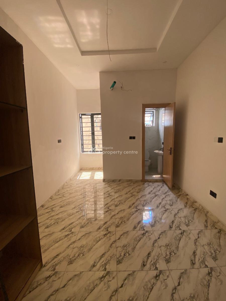 Spacious 4 Bedroom Duplex, Ajah, Lagos, Terraced Duplex for Sale