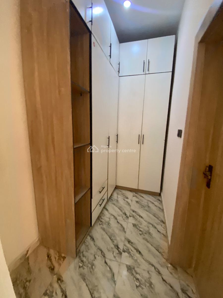 Spacious 4 Bedroom Duplex, Ajah, Lagos, Terraced Duplex for Sale