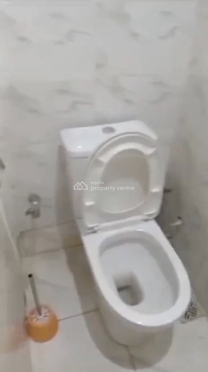 Furnished 3 Bedroom Up Flat Apartment All Room Ensuite, Obanikoro, Shomolu, Lagos, Flat / Apartment for Rent