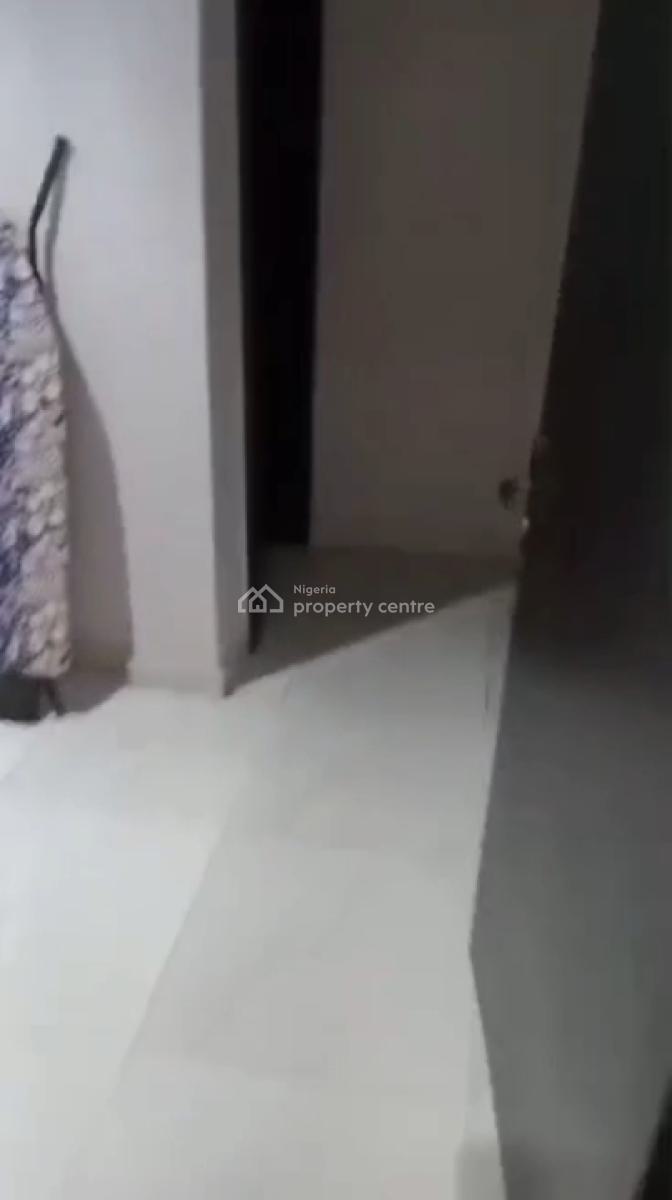 Furnished 3 Bedroom Up Flat Apartment All Room Ensuite, Obanikoro, Shomolu, Lagos, Flat / Apartment for Rent