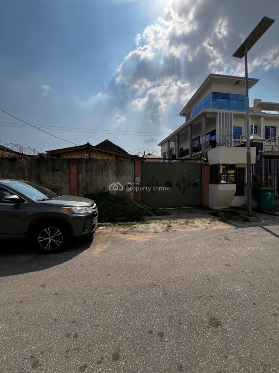 Bungalow on a Plot of Land, Adeniran Ogunsanya, Surulere, Lagos, Detached Bungalow for Sale