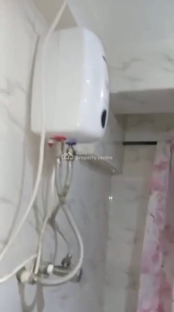 Furnished 3 Bedroom Up Flat Apartment All. Room, Obanikoro, Shomolu, Lagos, Flat / Apartment for Rent