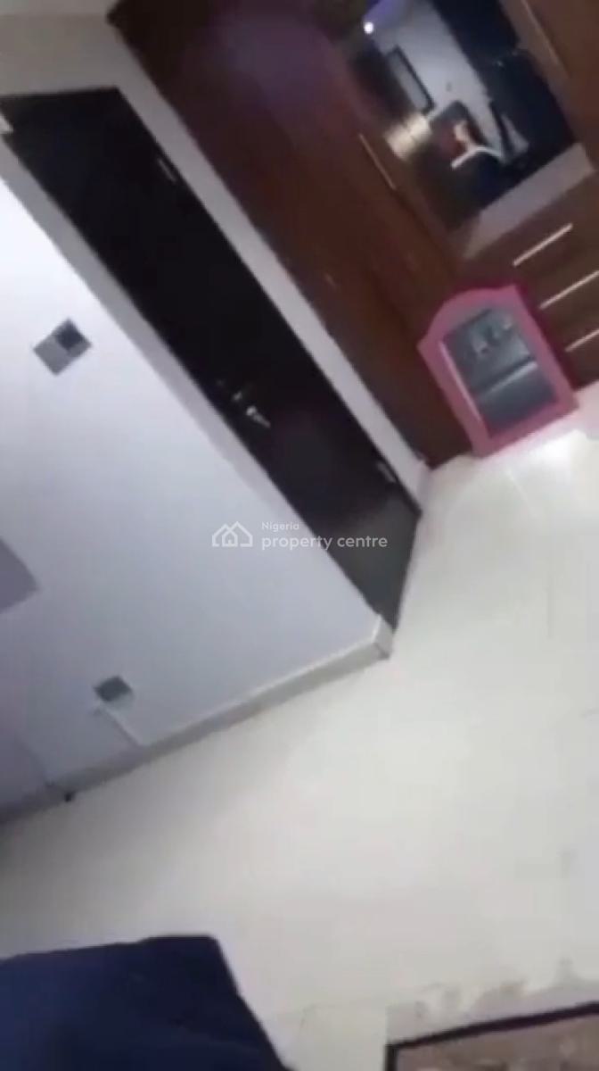 Furnished 3 Bedroom Up Flat Apartment All. Room, Obanikoro, Shomolu, Lagos, Flat / Apartment for Rent