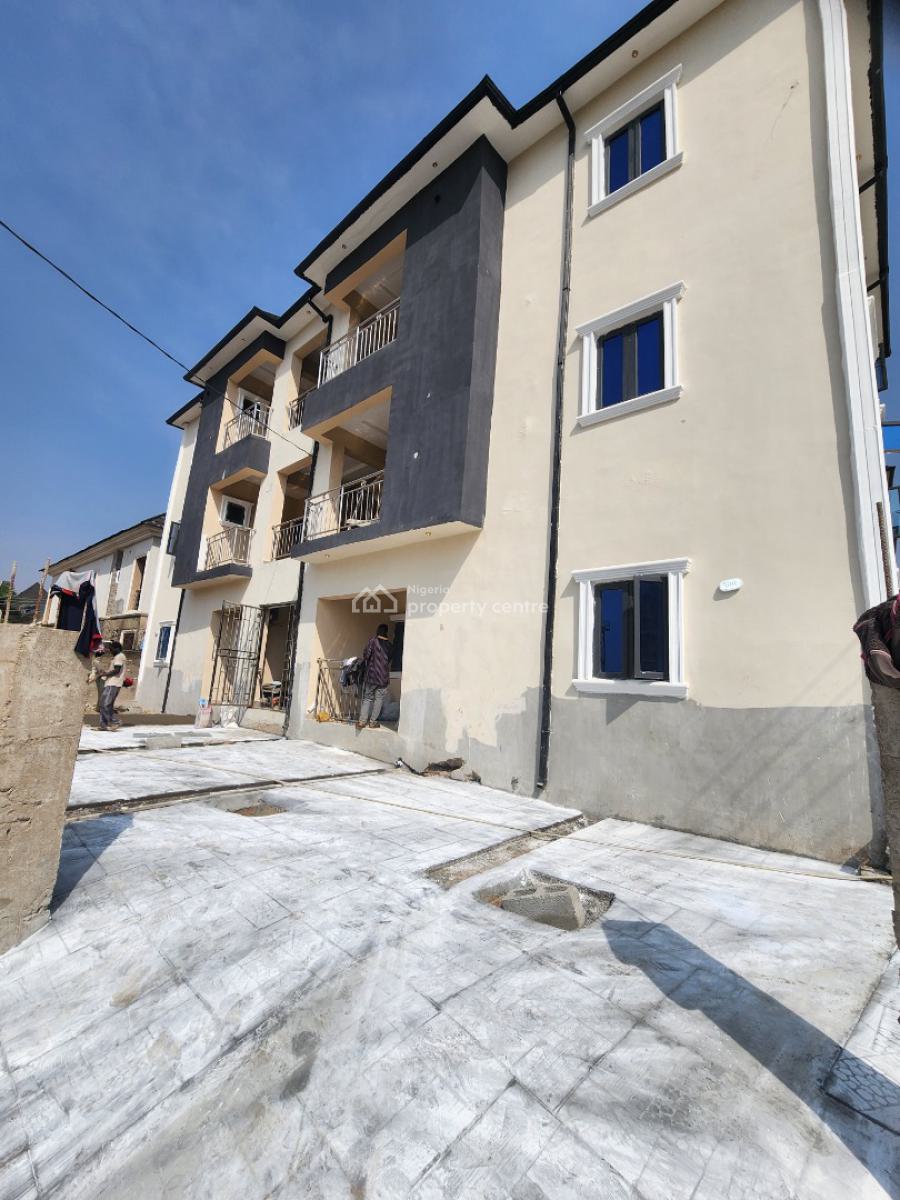 Luxury Two Bedroom Block of Flat, News Enginerring, Dawaki, Gwarinpa, Abuja, Flat / Apartment for Rent