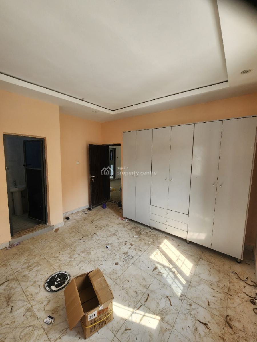 Luxury Two Bedroom Block of Flat, News Enginerring, Dawaki, Gwarinpa, Abuja, Flat / Apartment for Rent