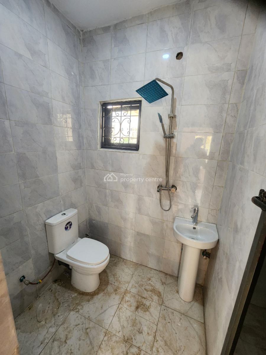 Luxury Two Bedroom Block of Flat, News Enginerring, Dawaki, Gwarinpa, Abuja, Flat / Apartment for Rent