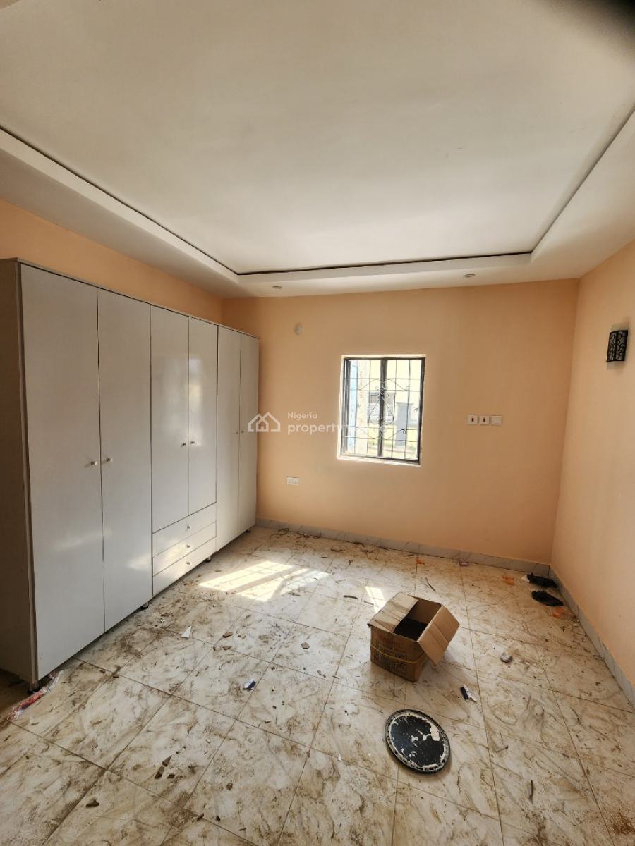 Luxury Two Bedroom Block of Flat, News Enginerring, Dawaki, Gwarinpa, Abuja, Flat / Apartment for Rent