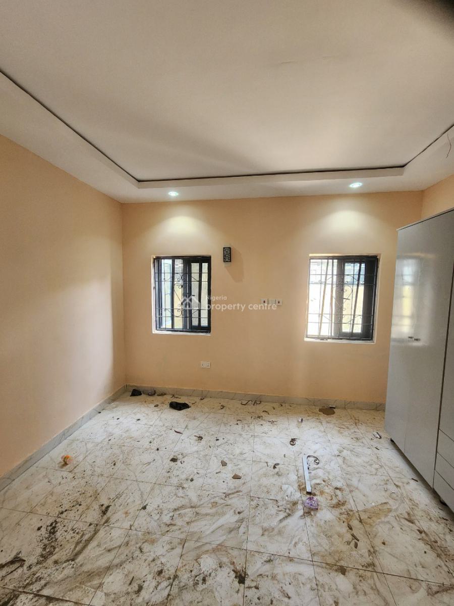Luxury Two Bedroom Block of Flat, News Enginerring, Dawaki, Gwarinpa, Abuja, Flat / Apartment for Rent