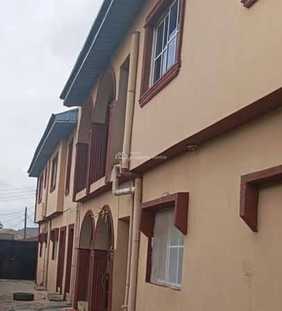 Block of 8 Units 2 Bedroom & Mini Flats, Magboro, Ogun, Block of Flats for Sale