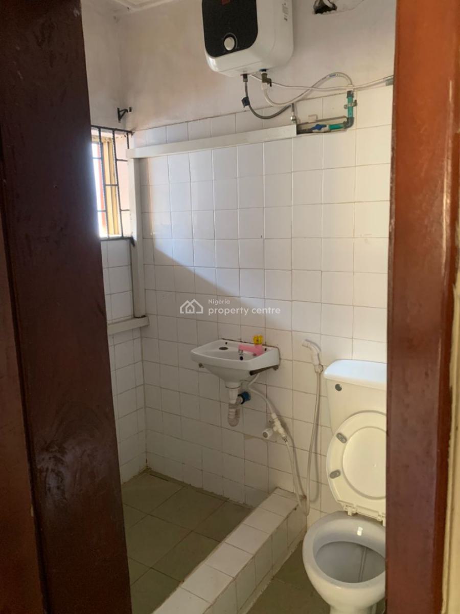 Spacious 4 Bedroom Duplex, Semi Detached, Gra Phase 1, Magodo, Lagos, Semi-detached Duplex for Rent