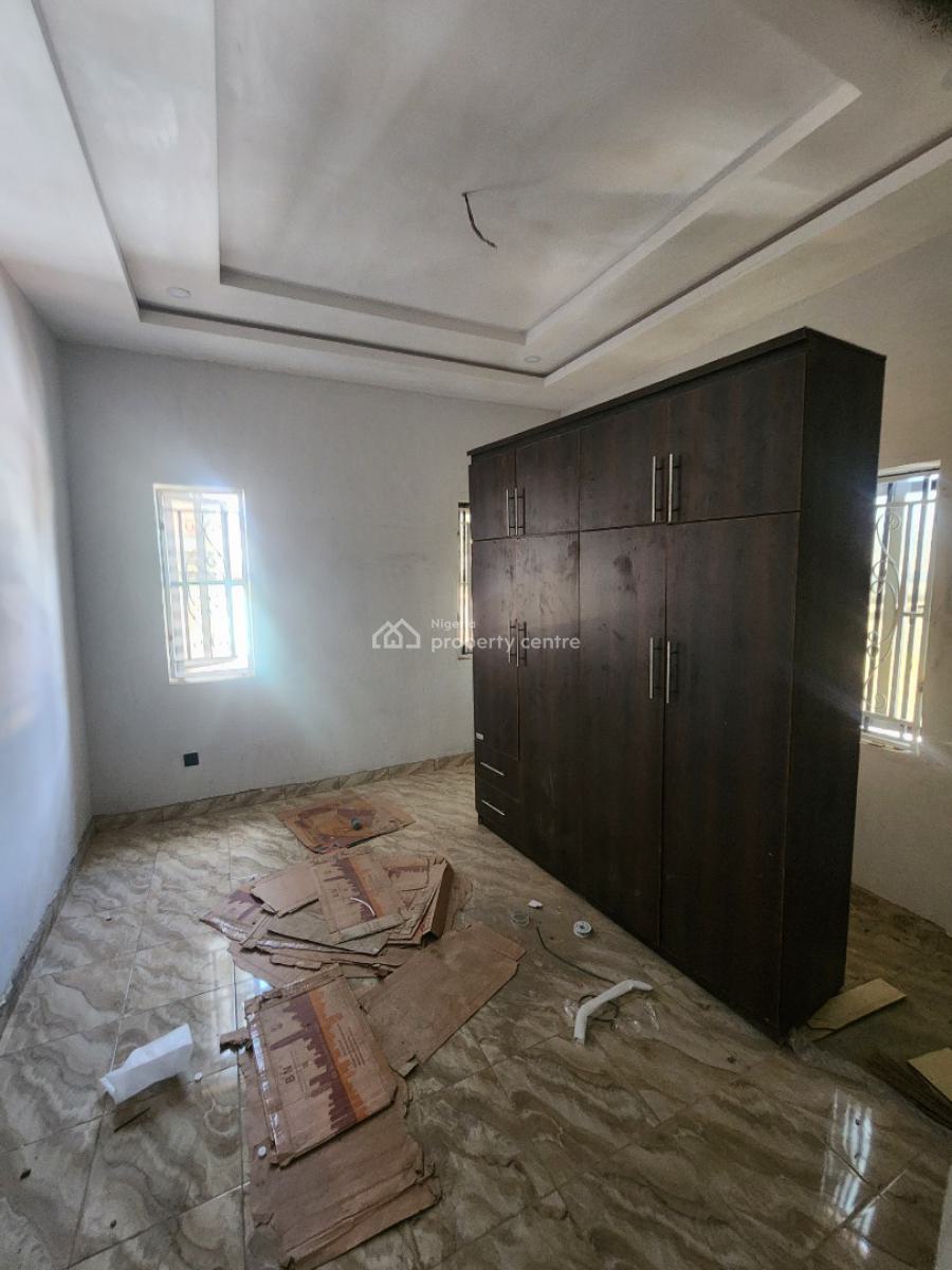 Luxury Two Bedroom Block of Flat, Dawaki District, Dawaki, Gwarinpa, Abuja, Flat / Apartment for Rent
